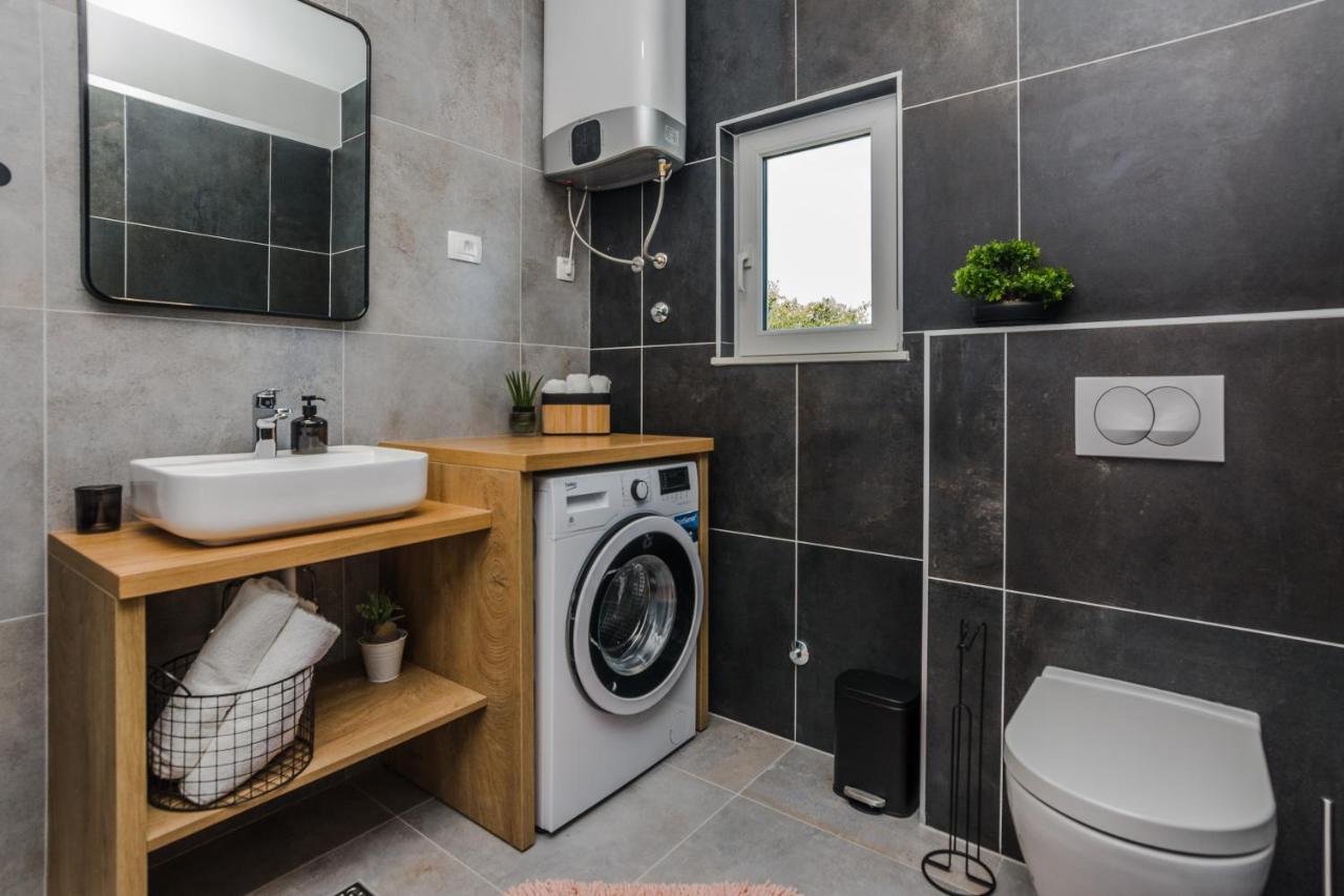 Apartment Redibo Привлака Екстериор снимка