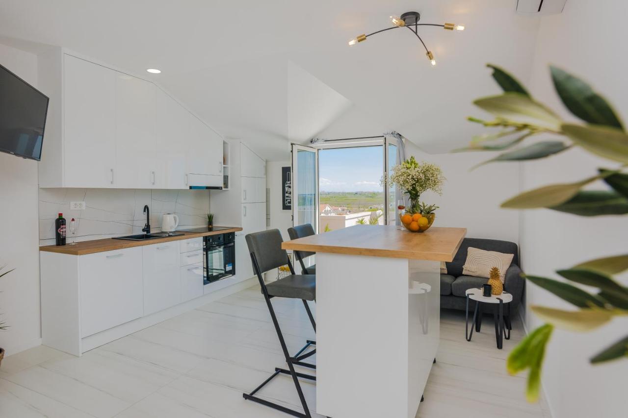 Apartment Redibo Привлака Екстериор снимка
